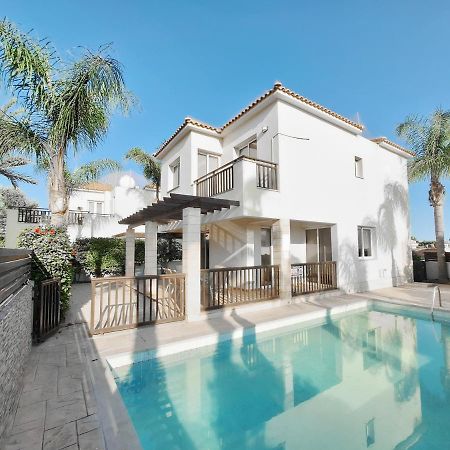 Villa Lynn Chill Out Seaview أيا نابا المظهر الخارجي الصورة