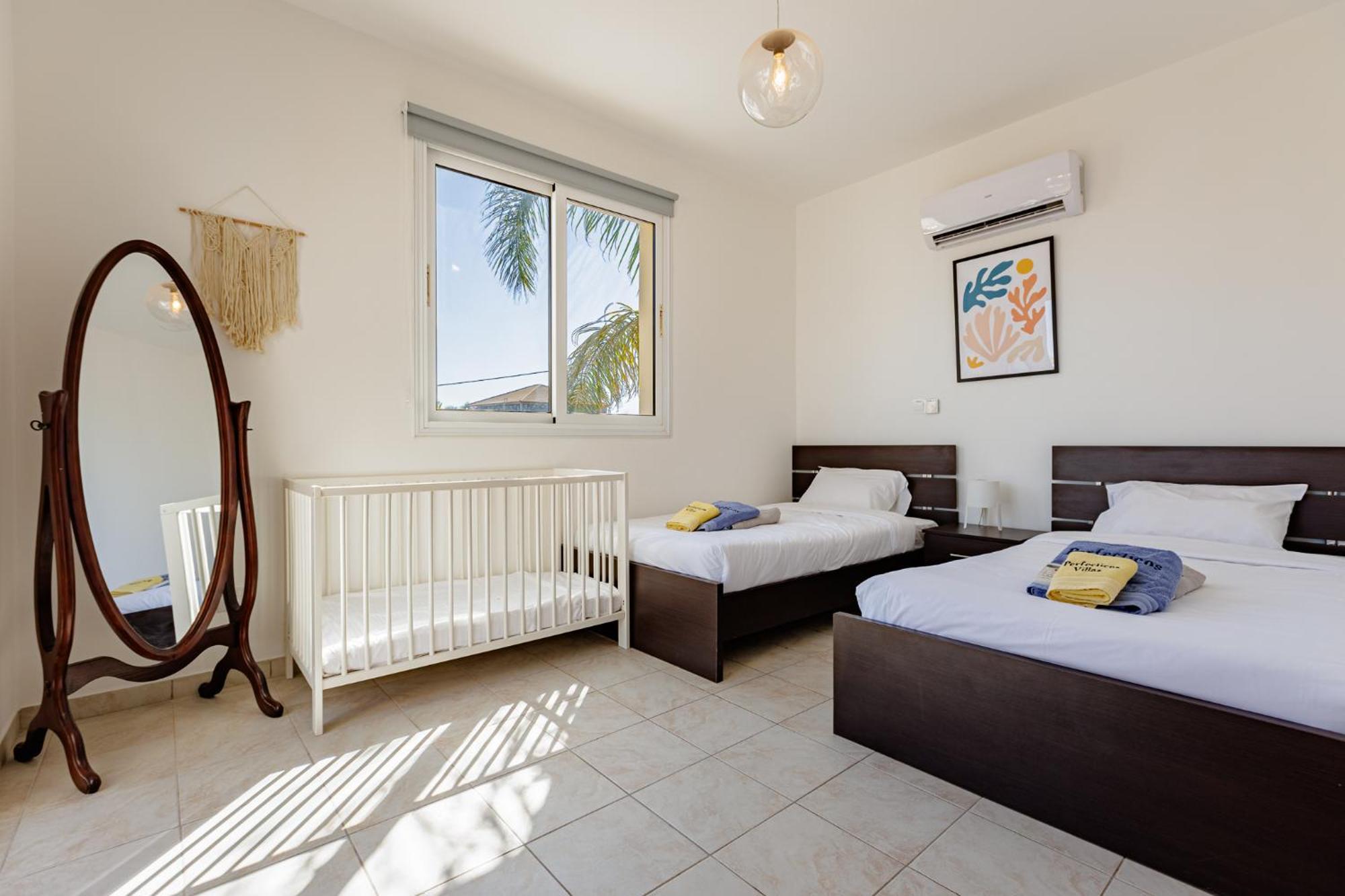 Villa Lynn Chill Out Seaview أيا نابا المظهر الخارجي الصورة