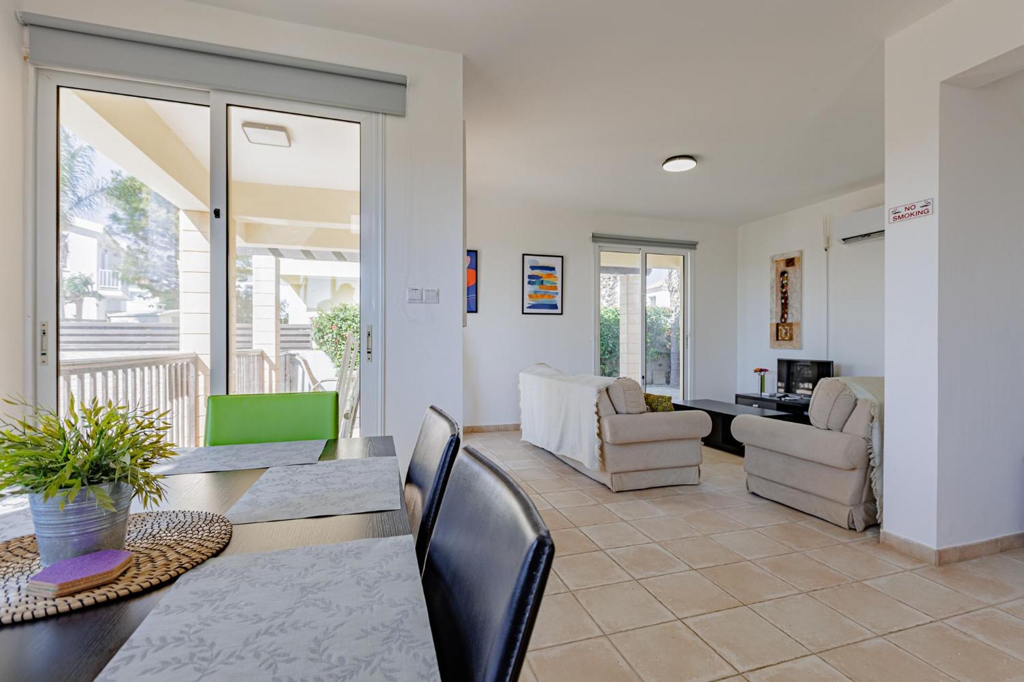Villa Lynn Chill Out Seaview أيا نابا المظهر الخارجي الصورة